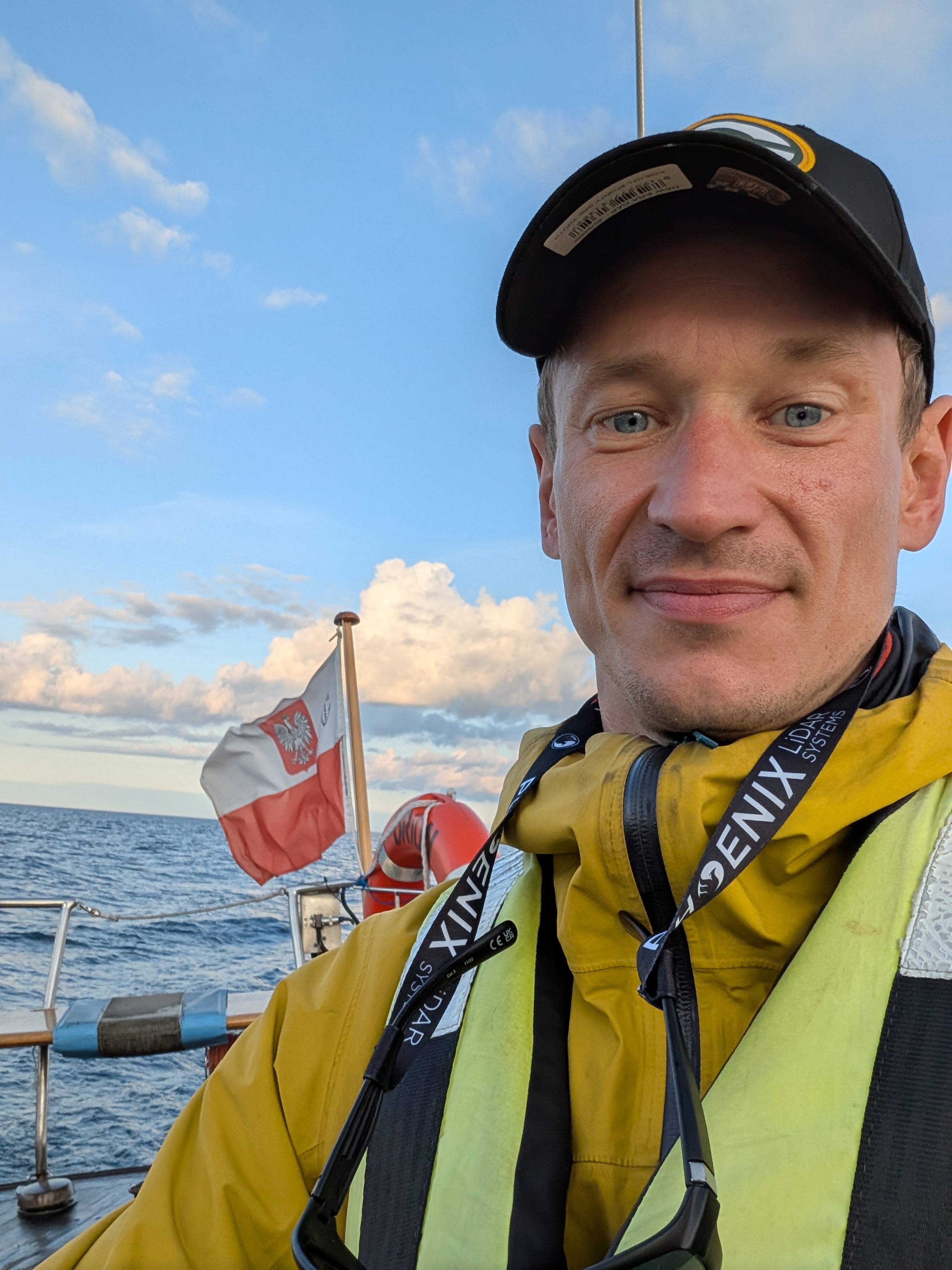 Image de couverture de : Navigateur amateur en quête d'aventures maritimes